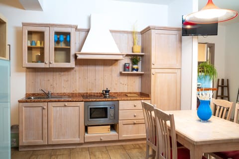 kitchen, kitchen