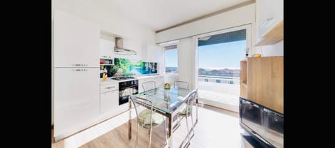 Appartamento via volta Apartment in Sanremo