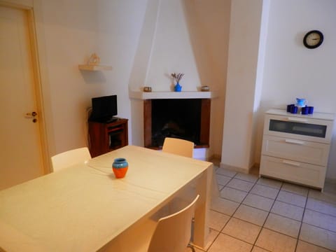 Communal lounge/ TV room, Dining area