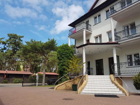 Property building, Balcony/Terrace