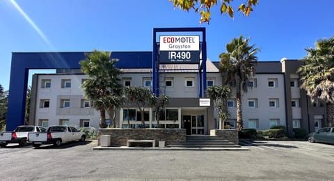 Property building, Parking