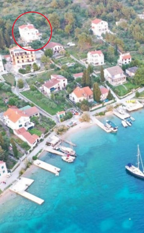 Apartments kod Ilje i Seke Apartment in Šibenik-Knin County, Croatia