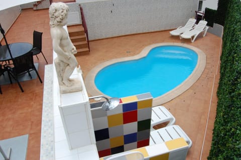 Pool view, Swimming pool, Swimming pool, sunbed