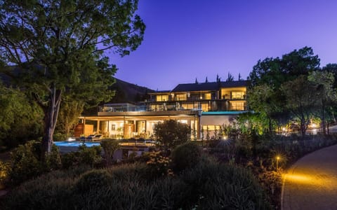 Property building, Night