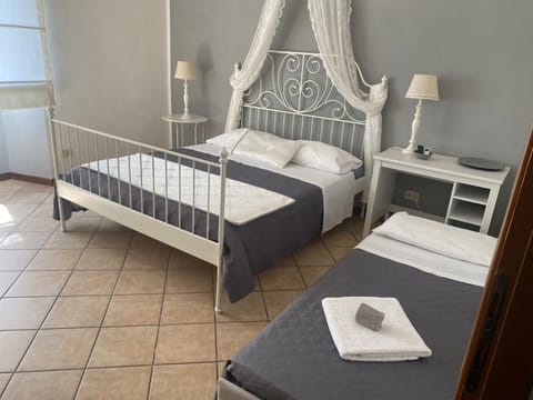 Maison Huguette Bed and Breakfast in Civitavecchia