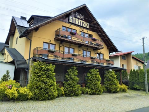 Property building, Day, Street view