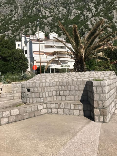 Apartment Titaneli Apartment in Dobrota