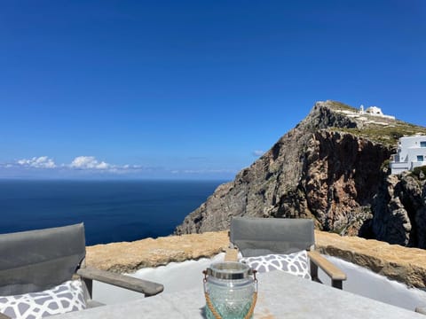 Nearby landmark, Day, Balcony/Terrace, Balcony/Terrace, Seating area, Sea view