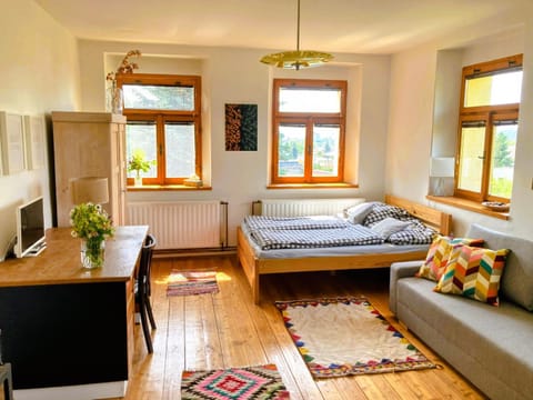 Living room, Garden view