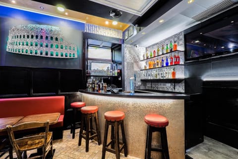 Lounge or bar