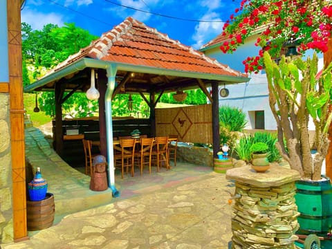 Patio, Garden, Seating area, Garden view