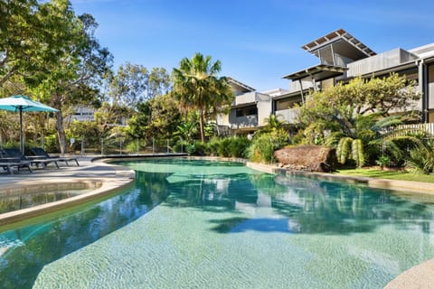 Property building, Day, Natural landscape, Garden, Garden view, Pool view, Swimming pool, sunbed