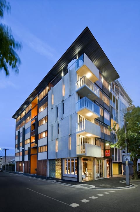Property building, Property building