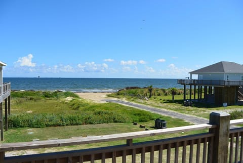 Chillax Inn Home House in Bolivar Peninsula