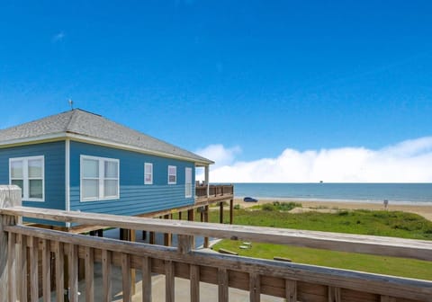 Chillax Inn Home House in Bolivar Peninsula