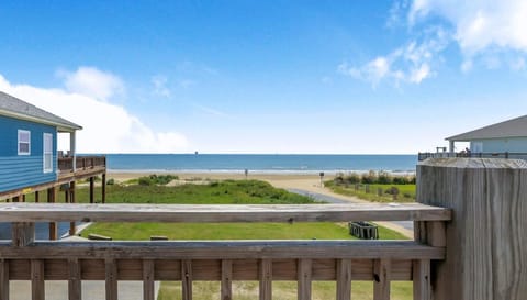 Chillax Inn Home House in Bolivar Peninsula