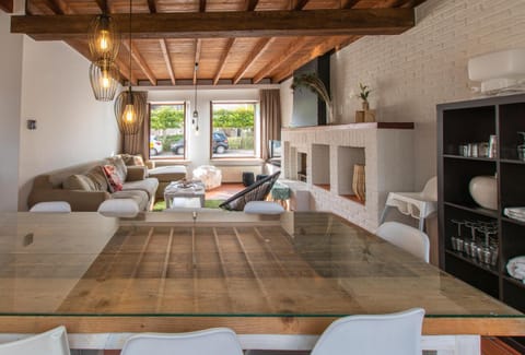 De Bosrand House in Flanders