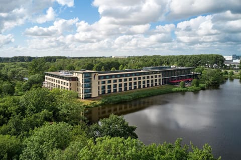 Property building, Lake view