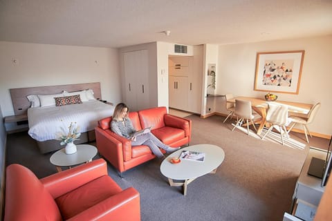 People, Lounge or bar, Family