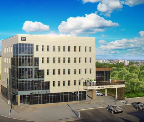 Facade/entrance, Bird's eye view