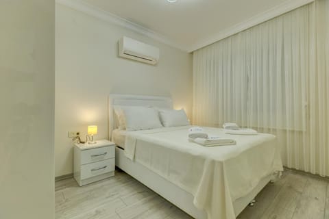 Paris Residence Cesme Bed and Breakfast in Cesme