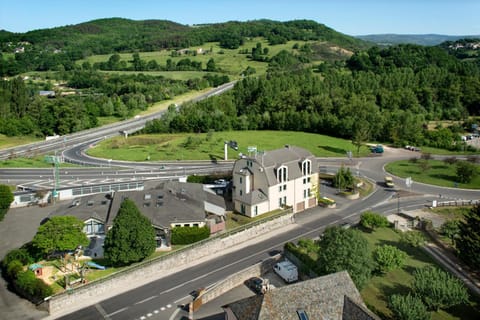 Property building, Bird's eye view