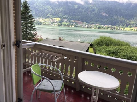 Balcony/Terrace, Lake view