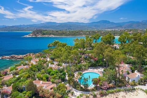 Bird's eye view, Sea view, Swimming pool