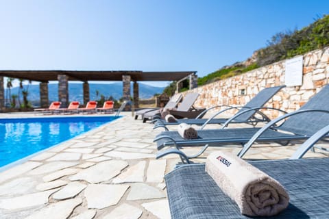 Panorama Maisonette House in Paros, Greece