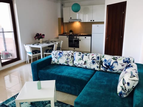 Living room, Sea view