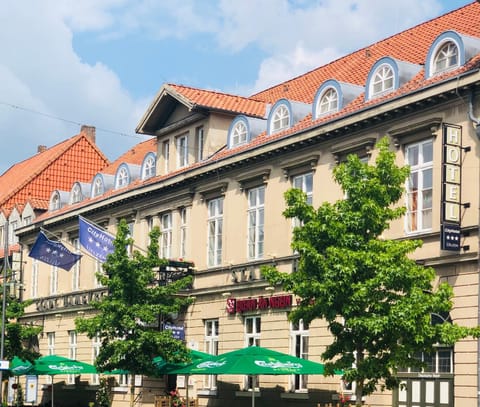 Property building, City view