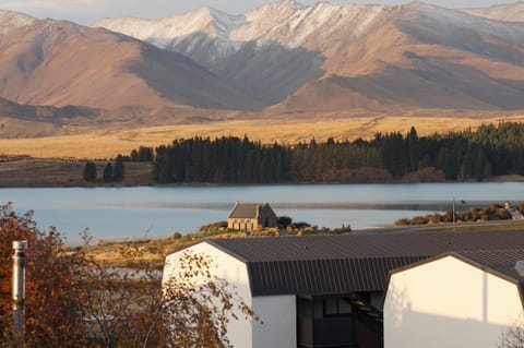 Lake view, Mountain view
