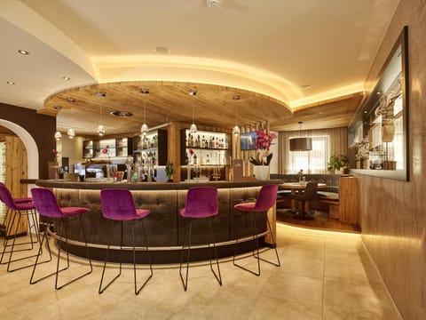 Lounge or bar