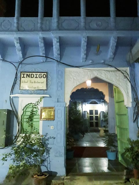 Facade/entrance, Night
