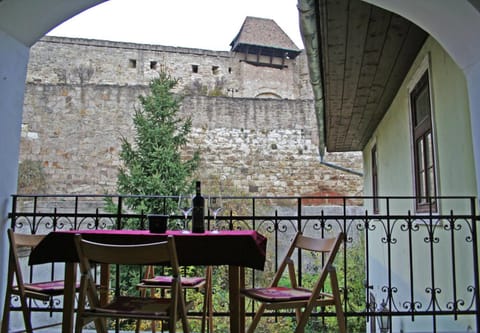 Patio, Landmark view