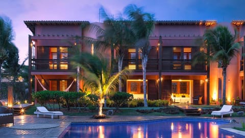 Property building, Garden, Pool view, Swimming pool