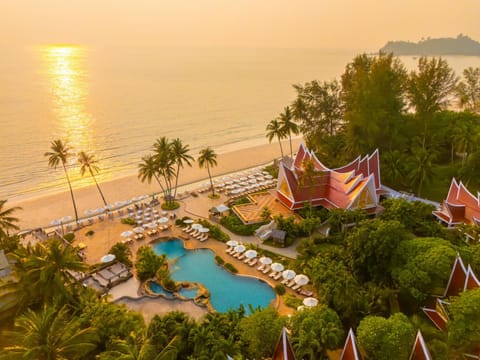 Bird's eye view, Beach, Beach, Pool view, Swimming pool