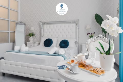 Bed, Bedroom, Breakfast, towels, air conditioner