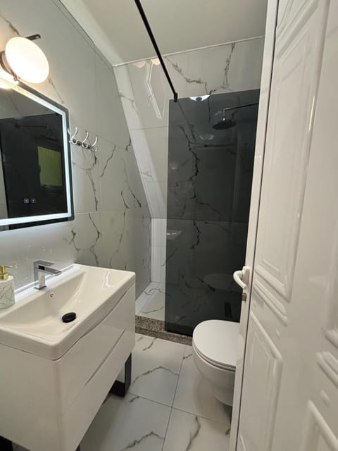 Kompleksi Zorgji Resort in Montenegro