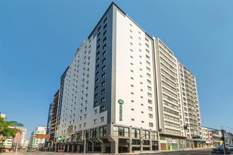 Property building, Facade/entrance