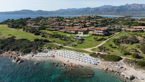 Property building, Bird's eye view, Beach, Swimming pool