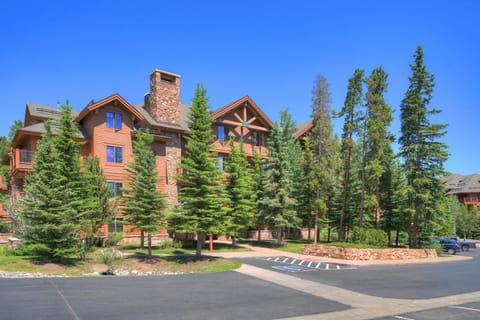 Mountain Thunder Lodge, A Vail Resorts Property Nature lodge in Breckenridge