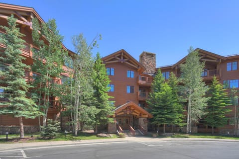 Mountain Thunder Lodge, A Vail Resorts Property Nature lodge in Breckenridge