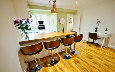 The Dubliner Central - O Connell Street Zone Apartment in Dublin