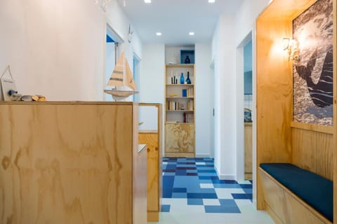 Library, Lobby or reception, Lounge or bar