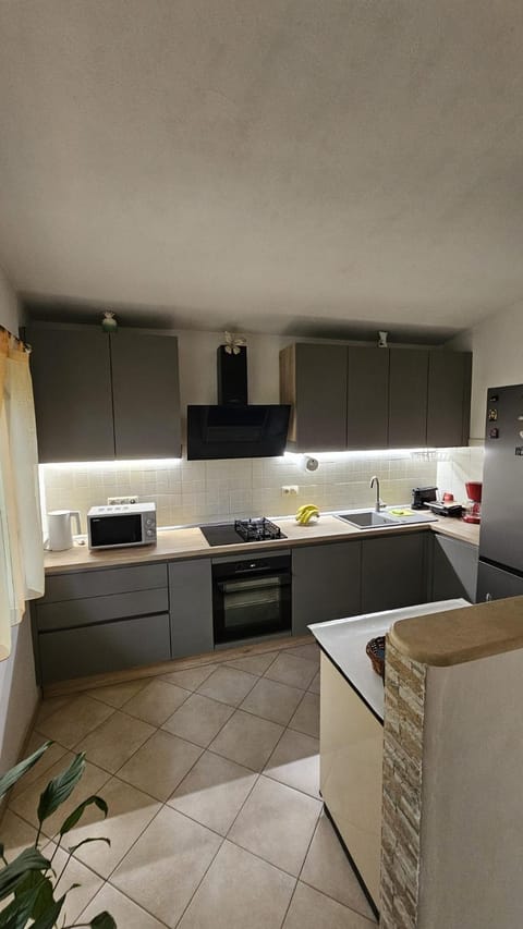 Charming Villa Katja with Private Pool and AC in All Rooms, Near Split Villa in Split-Dalmatia County