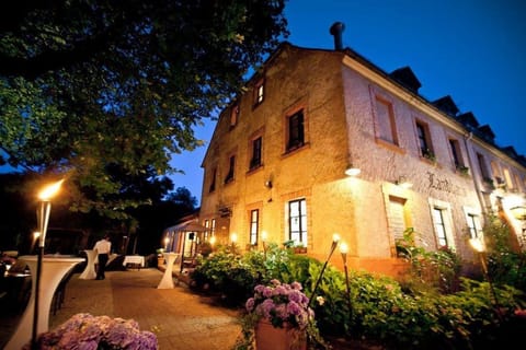 Property building, Sunrise