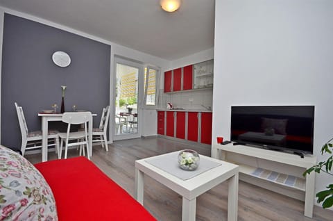 TV and multimedia, Living room