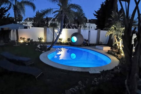 Villa Jazz with 7 bedrooms, close to Fontanilla Beach in Marbella Villa in Marbella