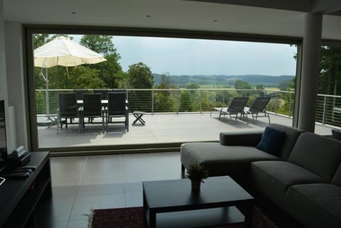 Balcony/Terrace, Living room